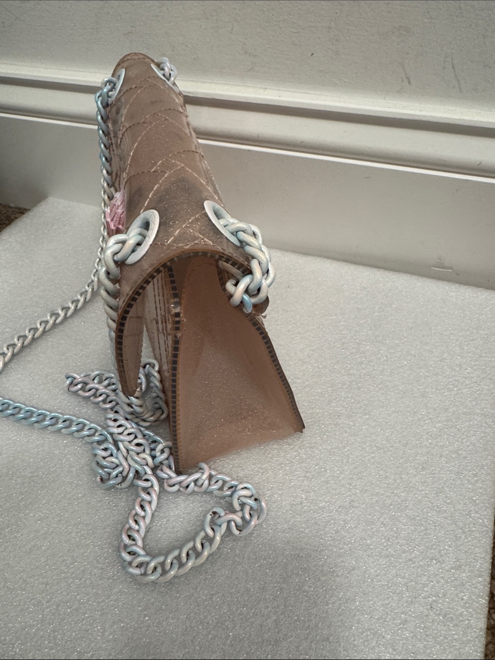 Kurt Geiger London Mini Kensington Jelly crossbody bag in pink glitter - Picture 3 of 8